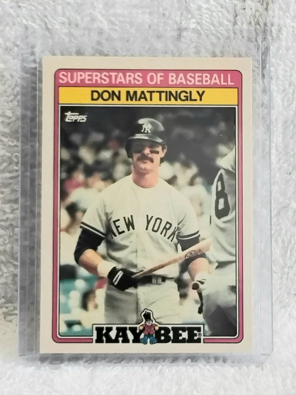 5/$20 Mint 1989 Topps/Kay Bee Don Mattingly Superstars of Baseball MLB Card 20!!